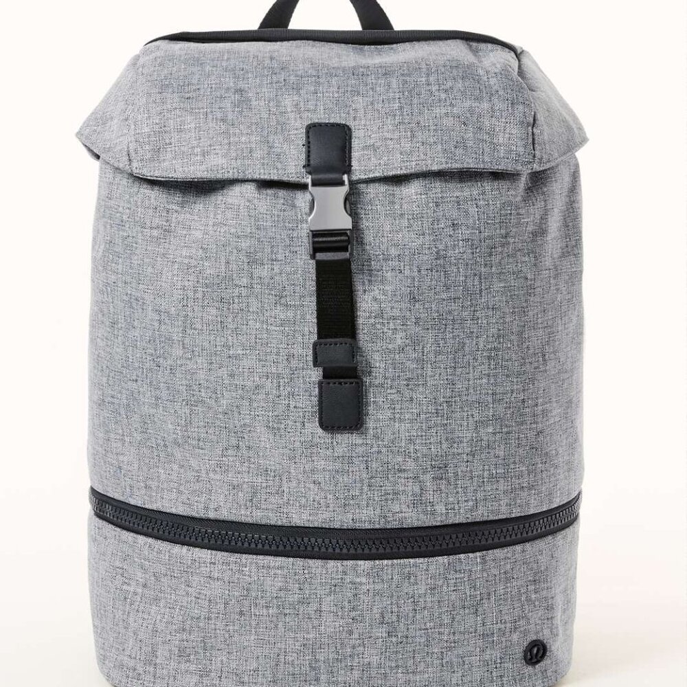 Lululemon Gray "Go Lightly Rucksack"